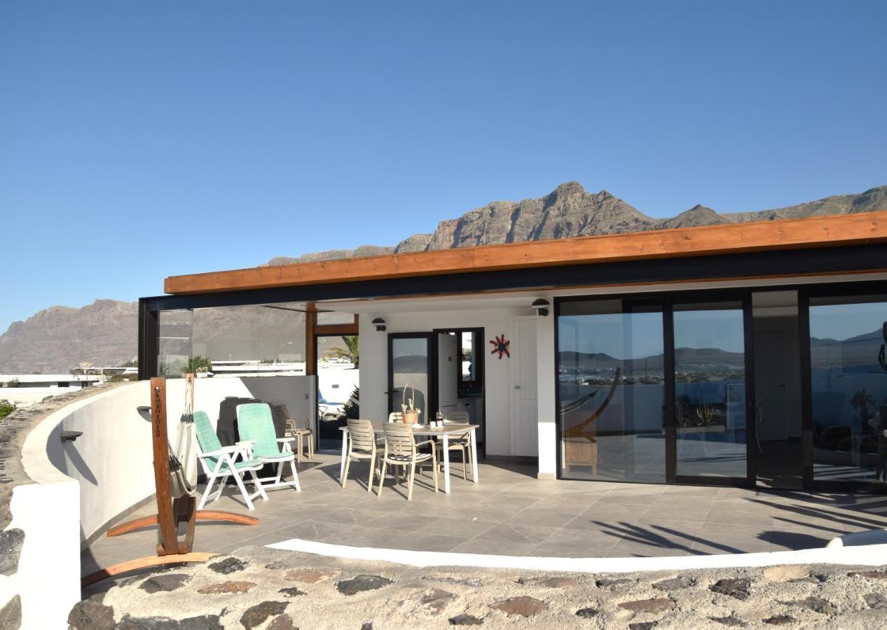 La Belle Vie Villa Famara Exteriör bild