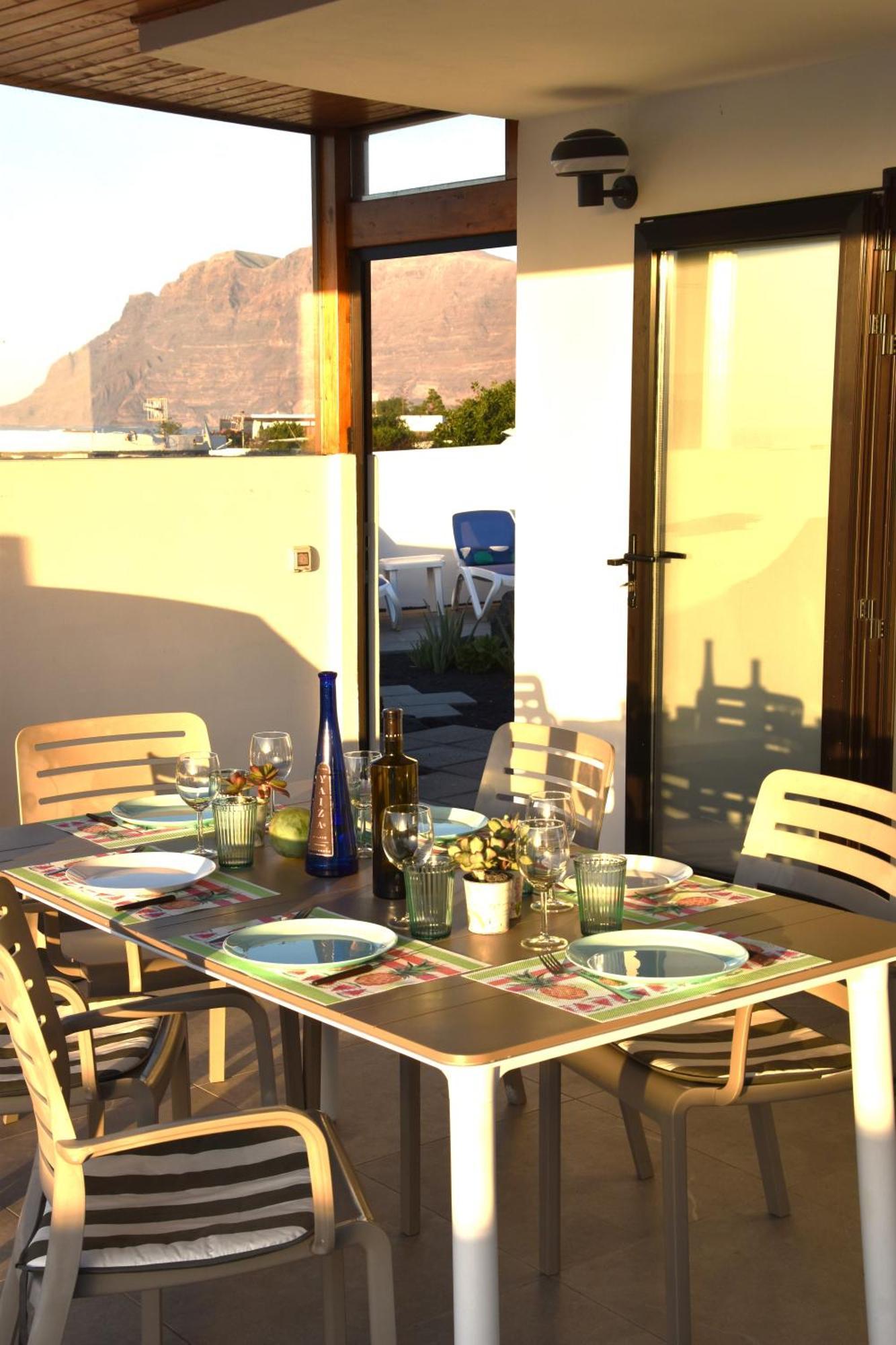 La Belle Vie Villa Famara Exteriör bild